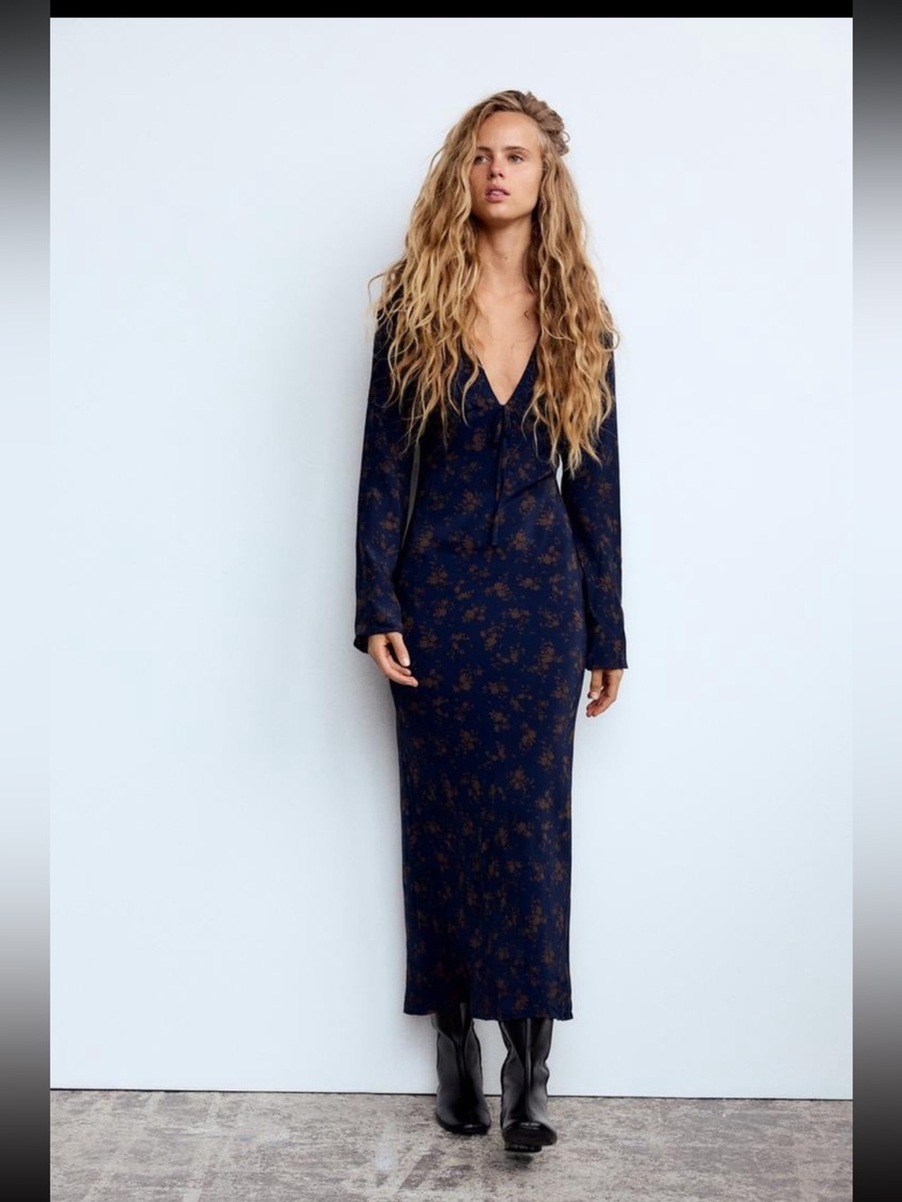 Zara Navy Floral Print Long Sleeve V Neck Midi Dress Size S NWT